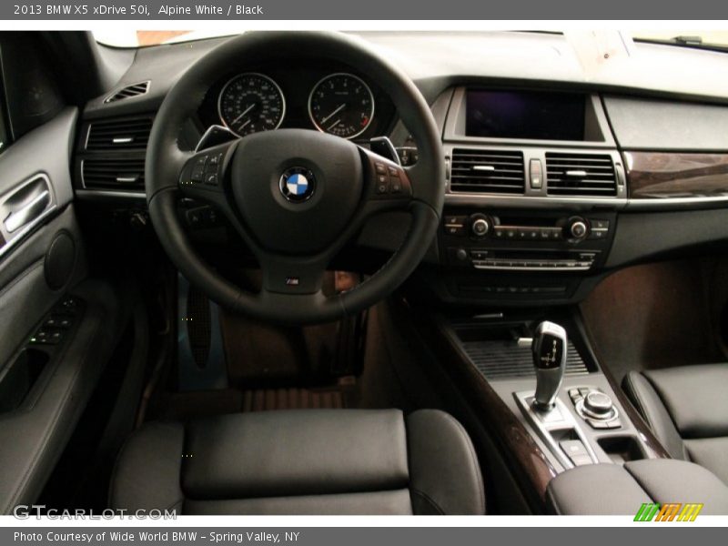 Alpine White / Black 2013 BMW X5 xDrive 50i