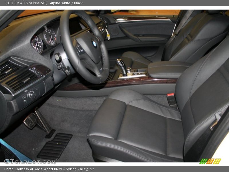 Alpine White / Black 2013 BMW X5 xDrive 50i