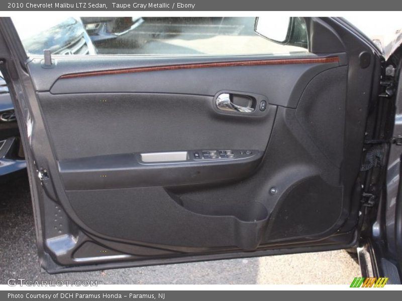 Taupe Gray Metallic / Ebony 2010 Chevrolet Malibu LTZ Sedan