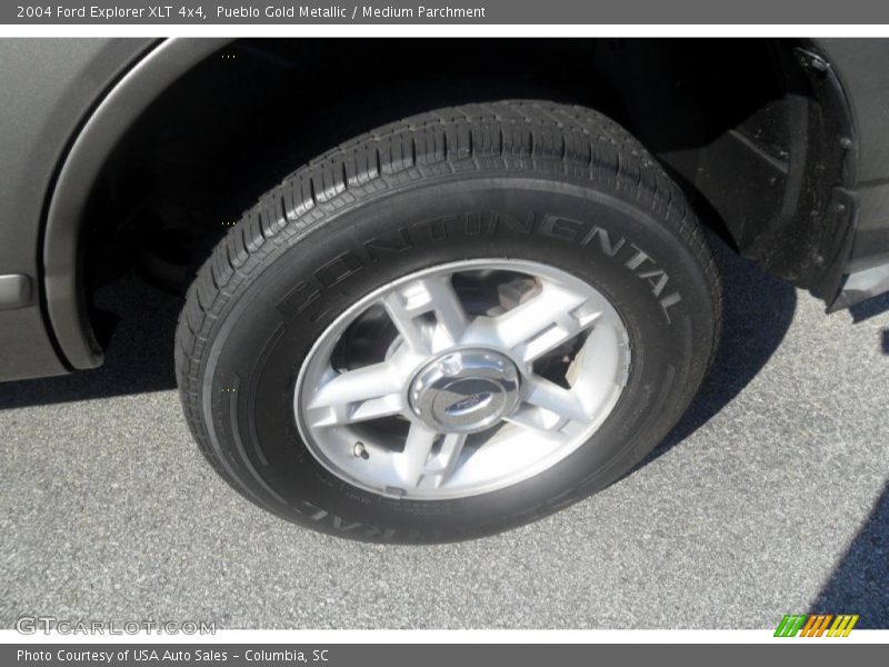 Pueblo Gold Metallic / Medium Parchment 2004 Ford Explorer XLT 4x4