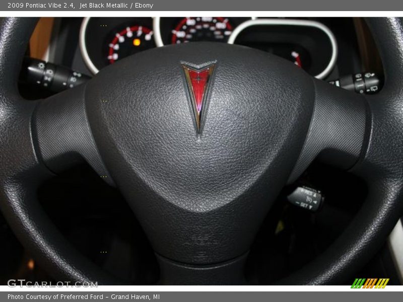 Jet Black Metallic / Ebony 2009 Pontiac Vibe 2.4