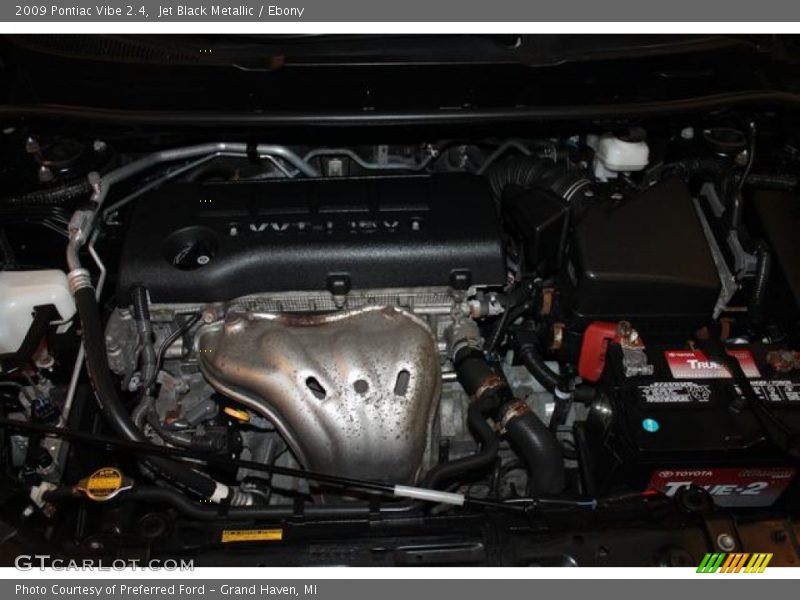 Jet Black Metallic / Ebony 2009 Pontiac Vibe 2.4