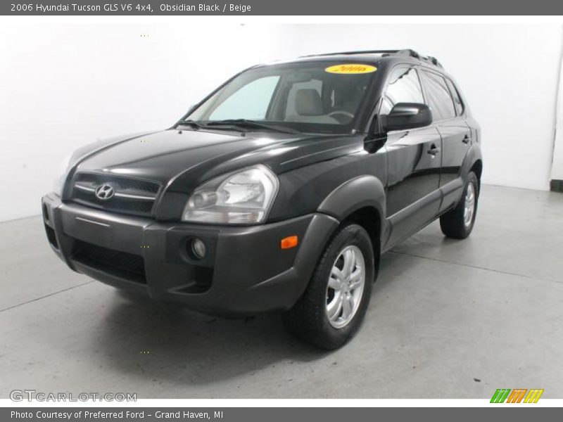 Obsidian Black / Beige 2006 Hyundai Tucson GLS V6 4x4