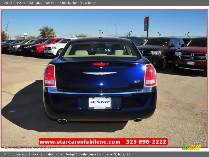Jazz Blue Pearl / Black/Light Frost Beige 2013 Chrysler 300