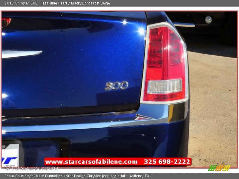 Jazz Blue Pearl / Black/Light Frost Beige 2013 Chrysler 300