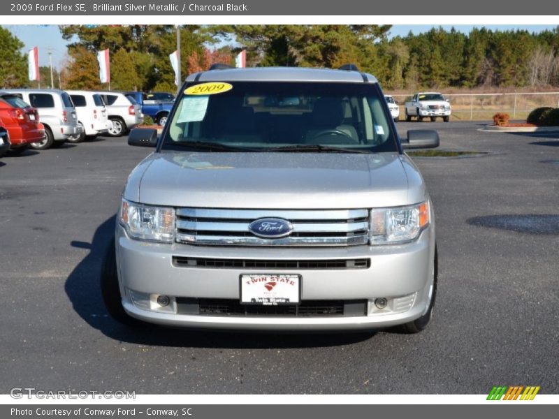 Brilliant Silver Metallic / Charcoal Black 2009 Ford Flex SE