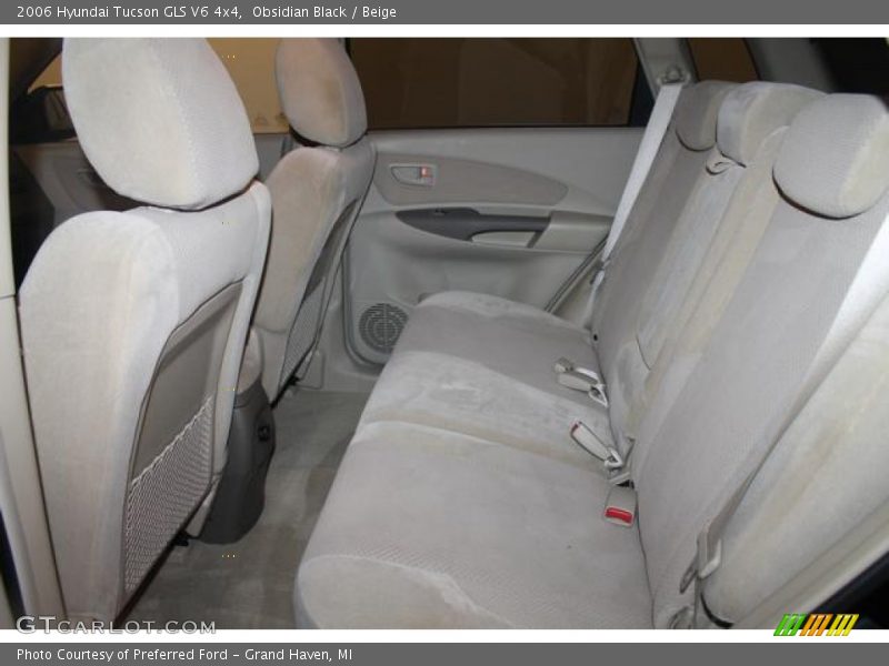 Obsidian Black / Beige 2006 Hyundai Tucson GLS V6 4x4