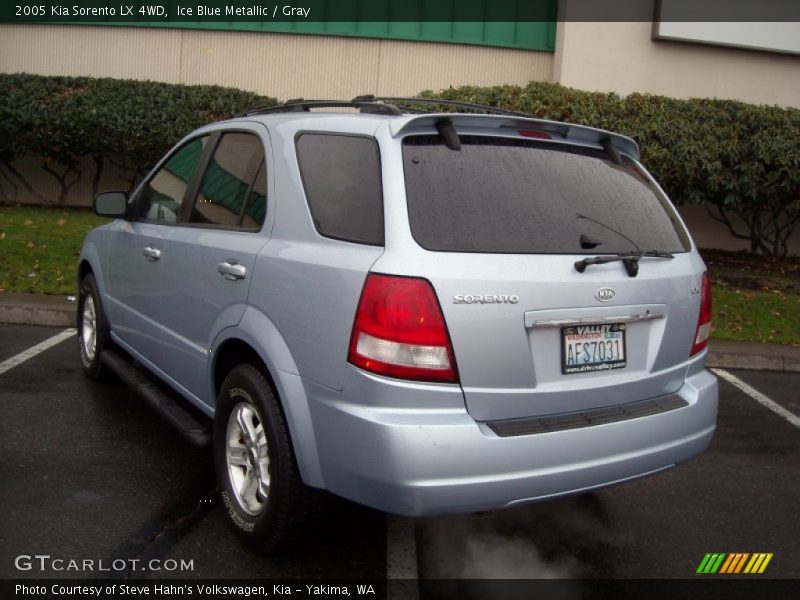 Ice Blue Metallic / Gray 2005 Kia Sorento LX 4WD