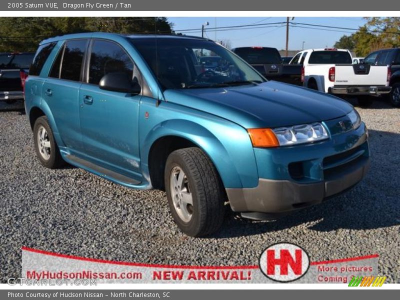 Dragon Fly Green / Tan 2005 Saturn VUE