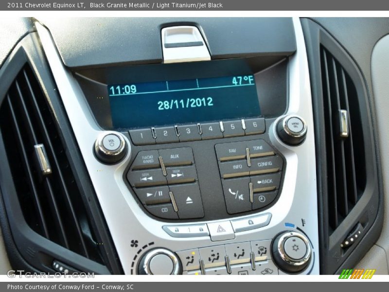 Black Granite Metallic / Light Titanium/Jet Black 2011 Chevrolet Equinox LT