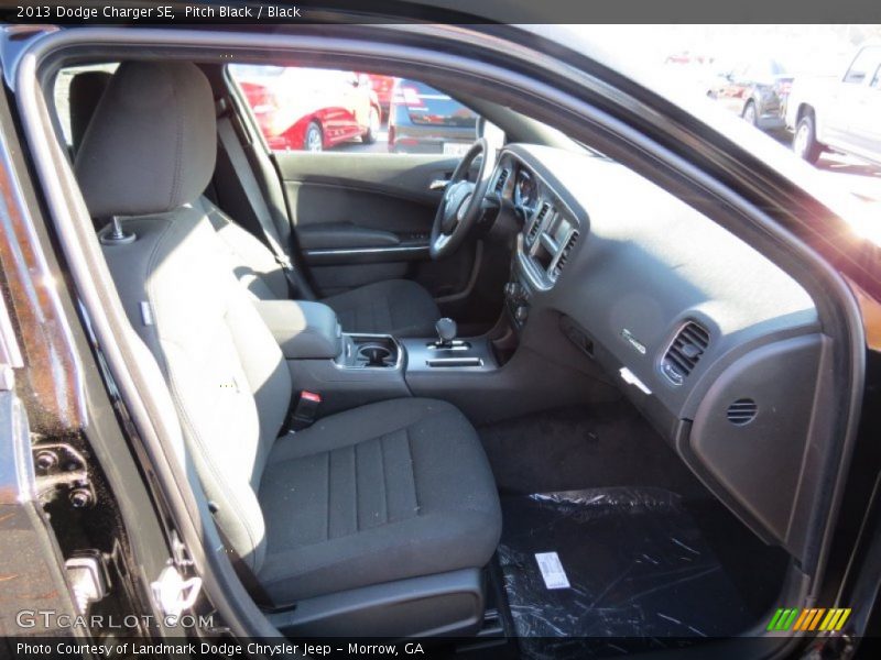 Pitch Black / Black 2013 Dodge Charger SE
