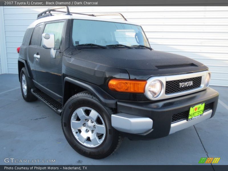 Black Diamond / Dark Charcoal 2007 Toyota FJ Cruiser