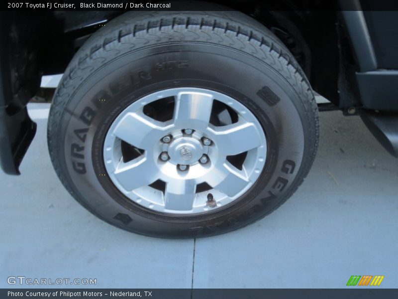 Black Diamond / Dark Charcoal 2007 Toyota FJ Cruiser