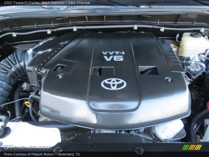 Black Diamond / Dark Charcoal 2007 Toyota FJ Cruiser