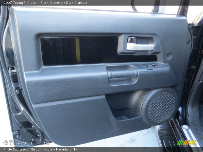 Black Diamond / Dark Charcoal 2007 Toyota FJ Cruiser