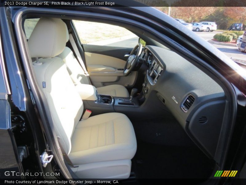 Pitch Black / Black/Light Frost Beige 2013 Dodge Charger SE