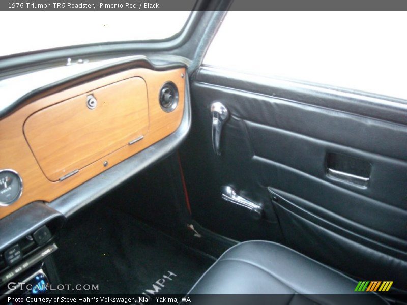 Pimento Red / Black 1976 Triumph TR6 Roadster
