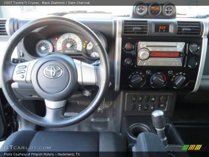 Black Diamond / Dark Charcoal 2007 Toyota FJ Cruiser