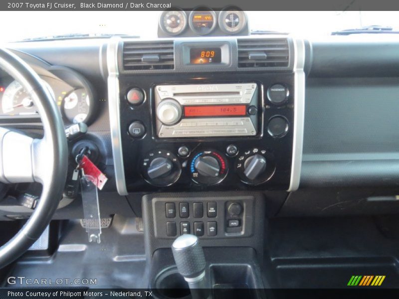 Black Diamond / Dark Charcoal 2007 Toyota FJ Cruiser