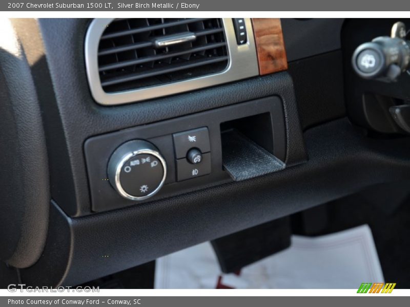 Silver Birch Metallic / Ebony 2007 Chevrolet Suburban 1500 LT