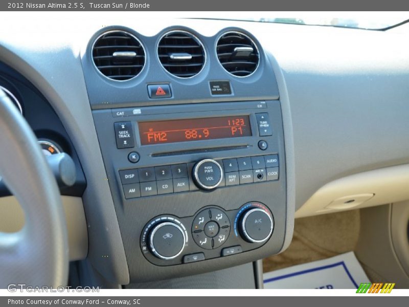 Controls of 2012 Altima 2.5 S