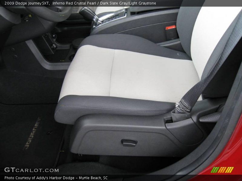 Inferno Red Crystal Pearl / Dark Slate Gray/Light Graystone 2009 Dodge Journey SXT