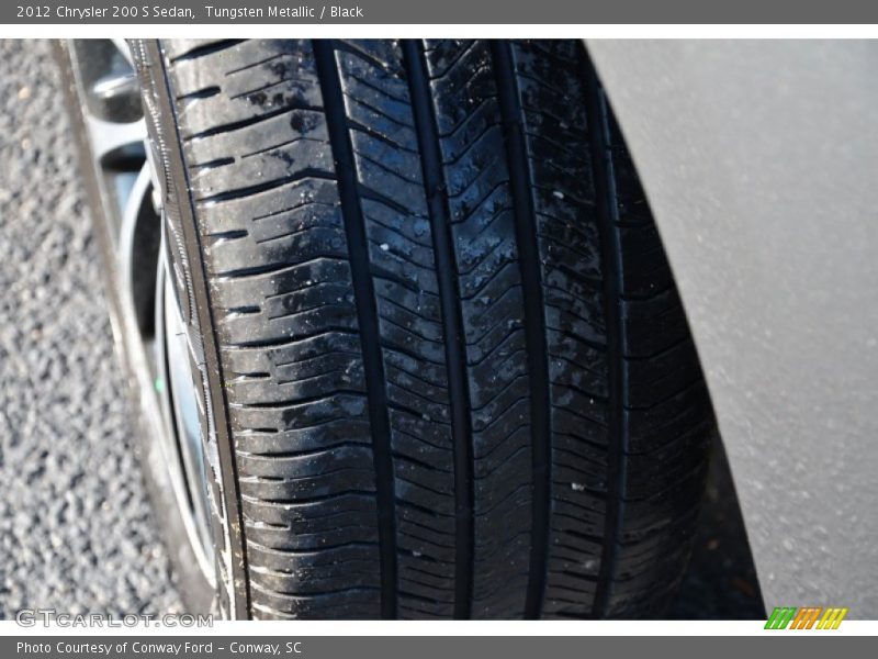 Tungsten Metallic / Black 2012 Chrysler 200 S Sedan
