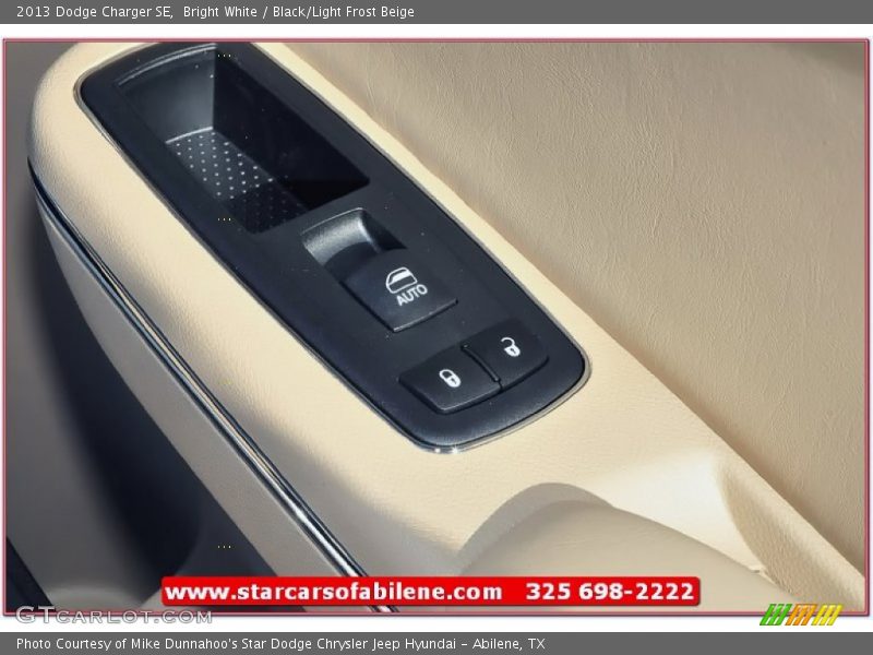 Bright White / Black/Light Frost Beige 2013 Dodge Charger SE