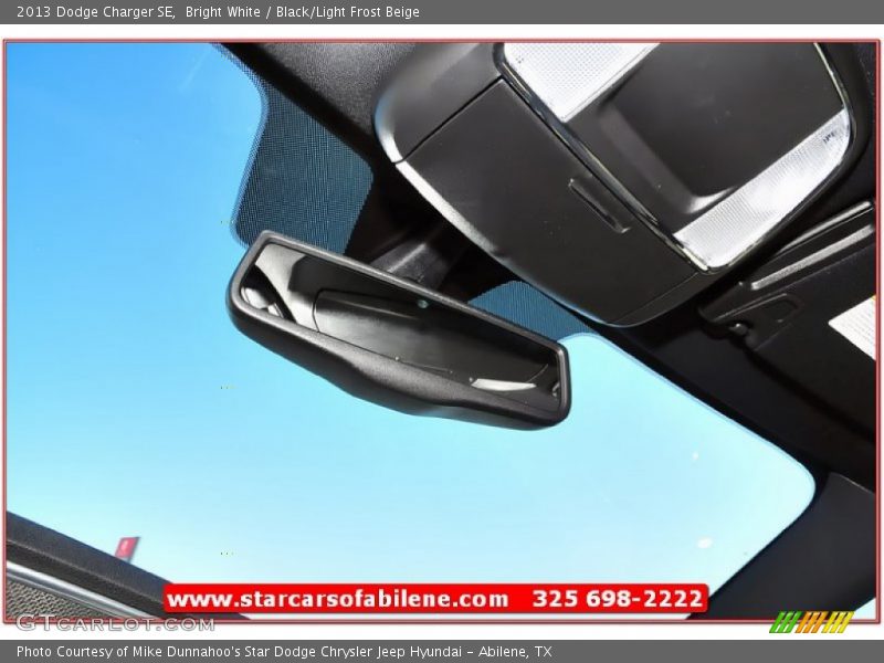 Bright White / Black/Light Frost Beige 2013 Dodge Charger SE