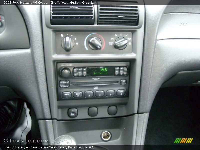Controls of 2003 Mustang V6 Coupe