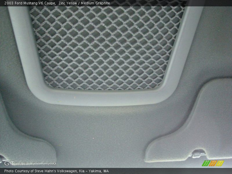 Zinc Yellow / Medium Graphite 2003 Ford Mustang V6 Coupe