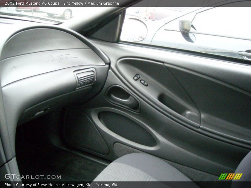 Zinc Yellow / Medium Graphite 2003 Ford Mustang V6 Coupe