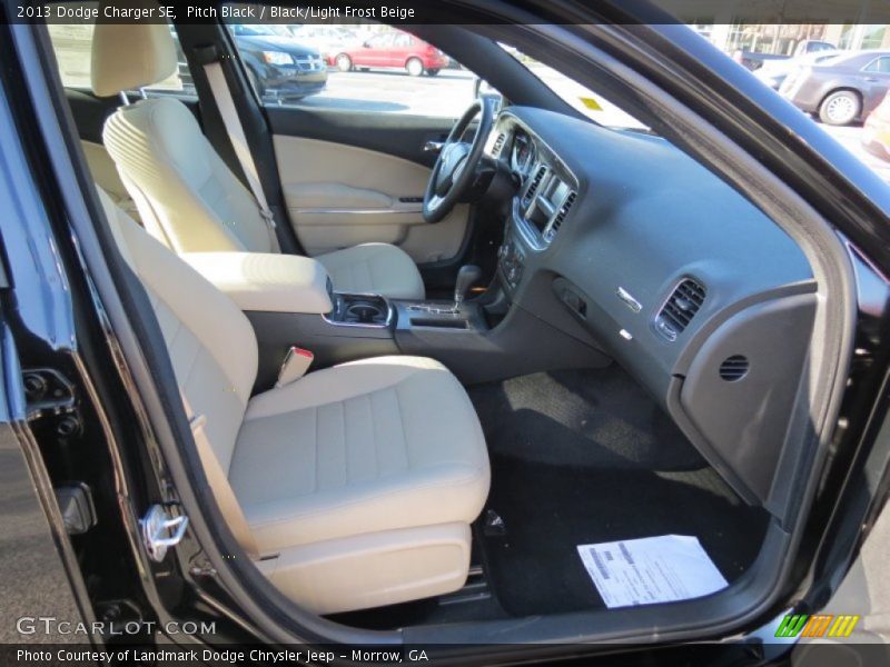 Pitch Black / Black/Light Frost Beige 2013 Dodge Charger SE