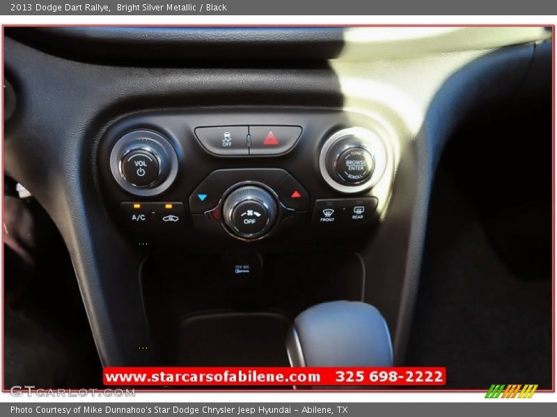 Bright Silver Metallic / Black 2013 Dodge Dart Rallye