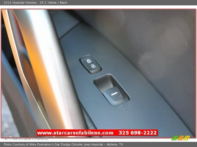 26.2 Yellow / Black 2013 Hyundai Veloster