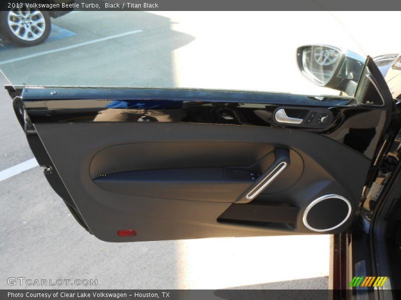 Black / Titan Black 2013 Volkswagen Beetle Turbo