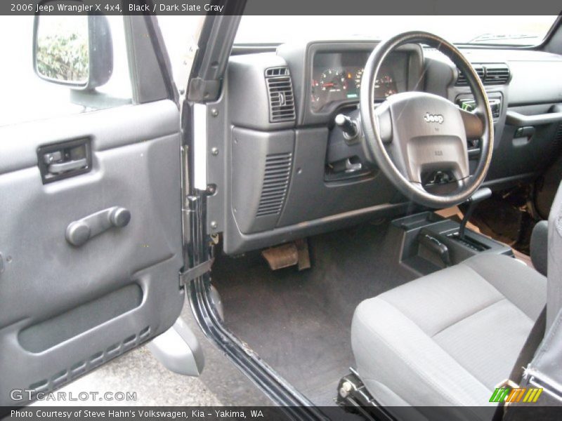 Black / Dark Slate Gray 2006 Jeep Wrangler X 4x4