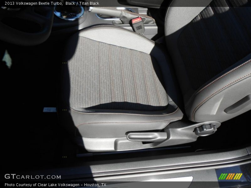 Black / Titan Black 2013 Volkswagen Beetle Turbo