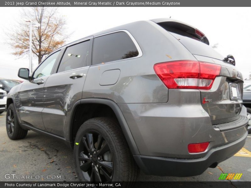 Mineral Gray Metallic / Dark Graystone/Medium Graystone 2013 Jeep Grand Cherokee Altitude