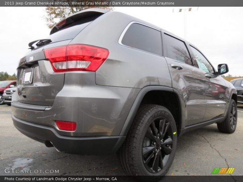  2013 Grand Cherokee Altitude Mineral Gray Metallic