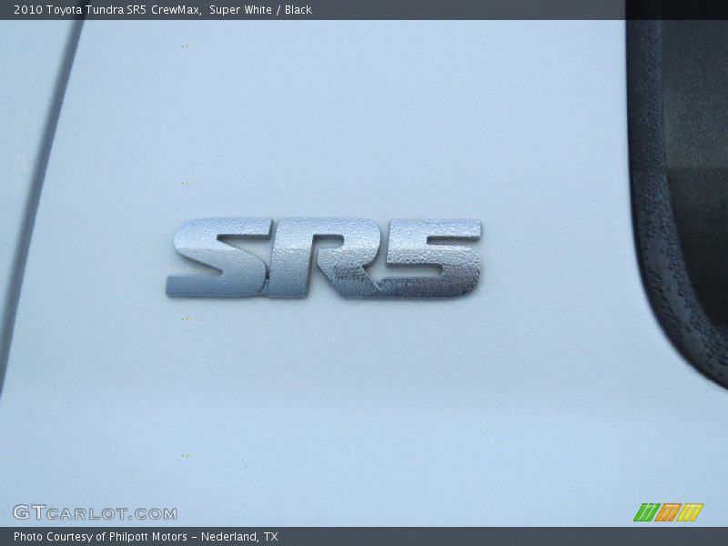 Super White / Black 2010 Toyota Tundra SR5 CrewMax