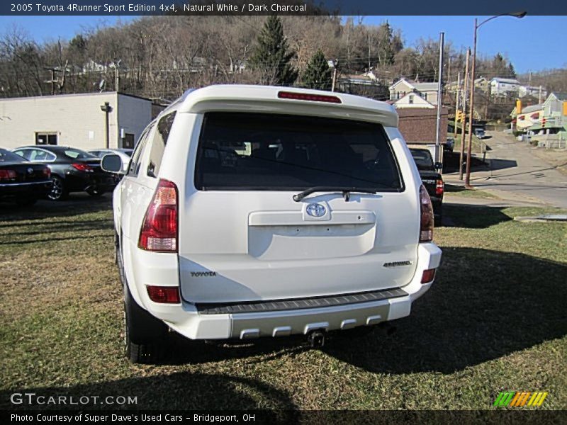 Natural White / Dark Charcoal 2005 Toyota 4Runner Sport Edition 4x4