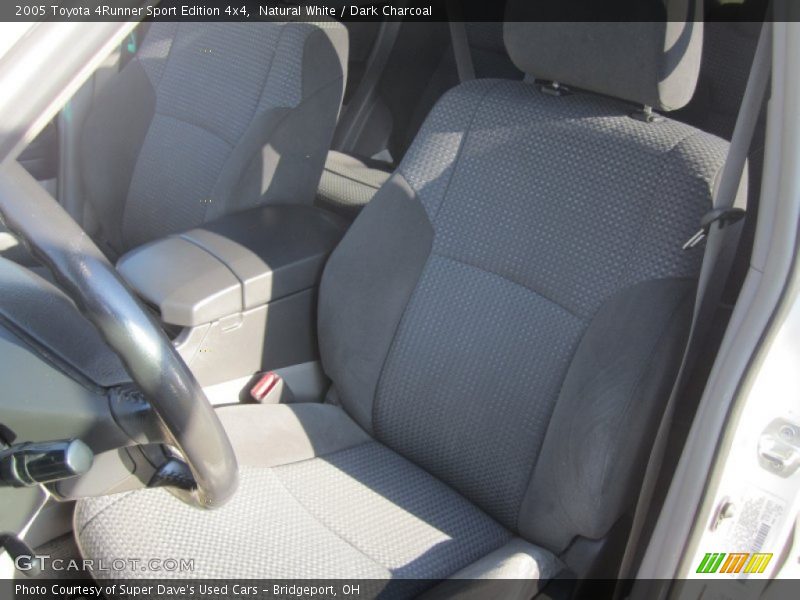 Natural White / Dark Charcoal 2005 Toyota 4Runner Sport Edition 4x4