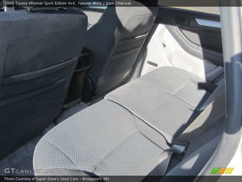 Natural White / Dark Charcoal 2005 Toyota 4Runner Sport Edition 4x4