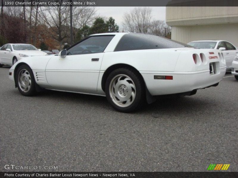 Arctic White / Black 1993 Chevrolet Corvette Coupe