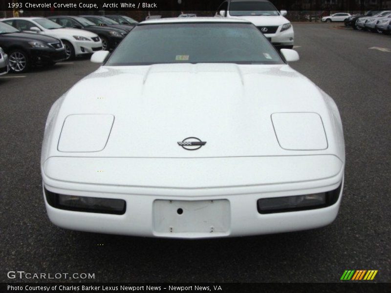 Arctic White / Black 1993 Chevrolet Corvette Coupe