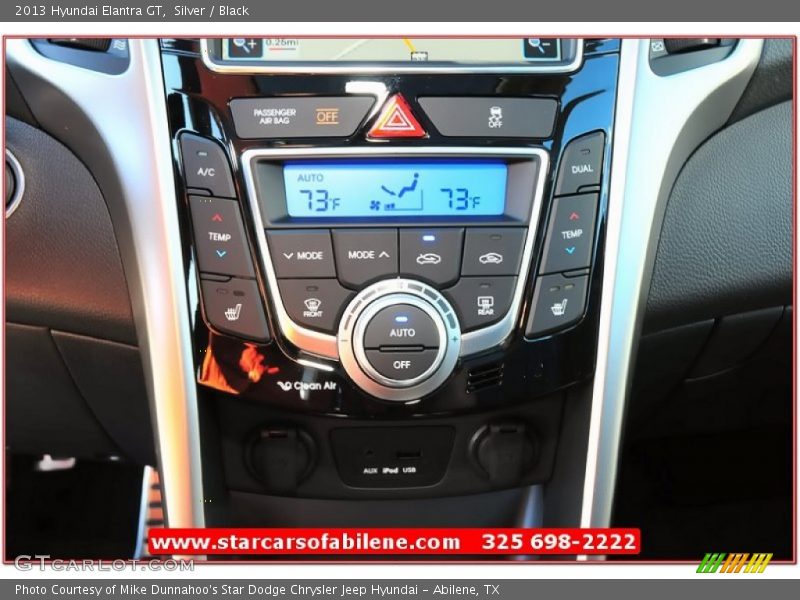 Silver / Black 2013 Hyundai Elantra GT