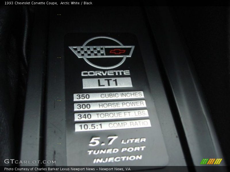 Arctic White / Black 1993 Chevrolet Corvette Coupe