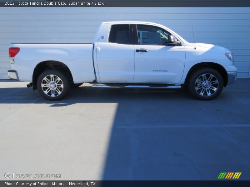 Super White / Black 2013 Toyota Tundra Double Cab