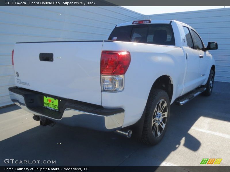 Super White / Black 2013 Toyota Tundra Double Cab